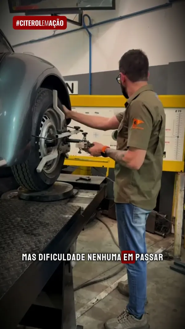 Thiago, Garage 77 Auto Center, em depoimento em vídeo sobre os uniformes Citerol